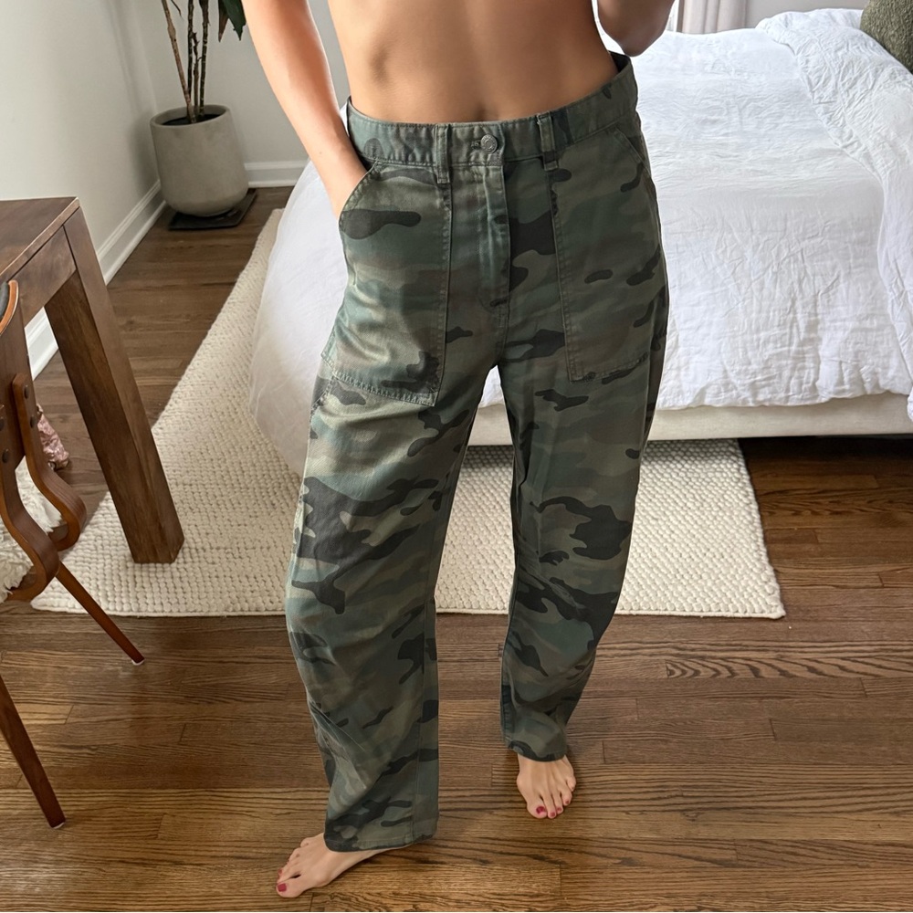 Gap mid rise twill barrel pants green camo